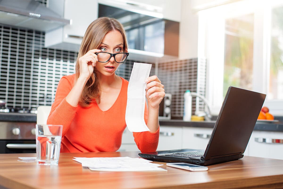 When Does Debt Consolidation Go Wrong?